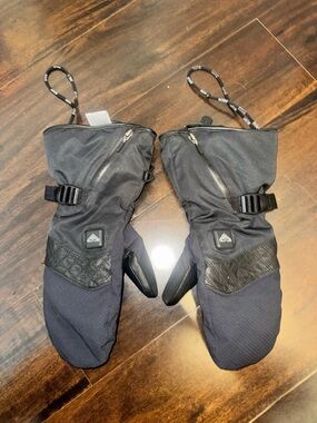 Heated Roxy Mittens Roxy Women's Sierra Warmlink Mitts size Large